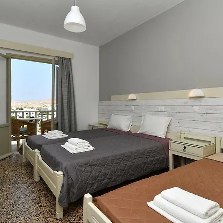 Mary Hotel Naousa (Paros)